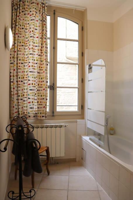 Uzes Centre Quartiers Des Arts Charme De L'Ancien Lejlighed Eksteriør billede