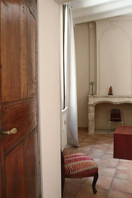 Uzes Centre Quartiers Des Arts Charme De L'Ancien Lejlighed Eksteriør billede