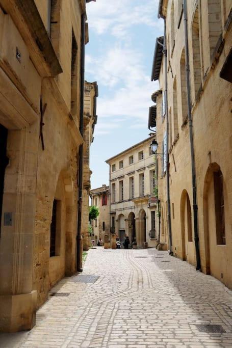 Uzes Centre Quartiers Des Arts Charme De L'Ancien Lejlighed Eksteriør billede